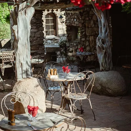 Hotel Ranch Campo Palombaggia 3*